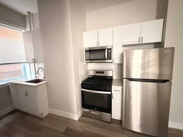 516 Central Ave #2E, Jersey City, NJ 07307