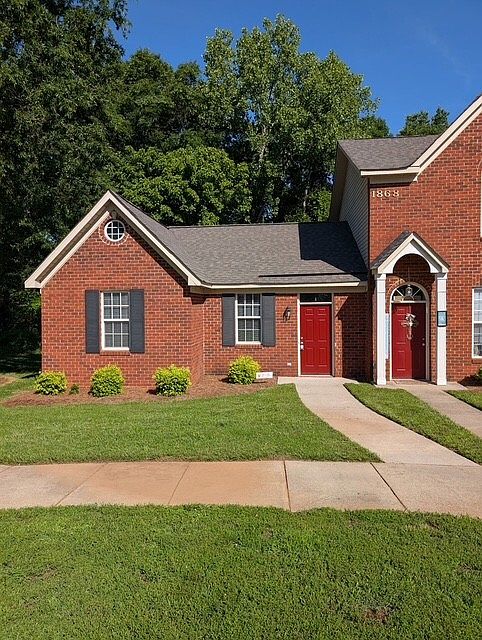1st image of 1868 Arbors Dr #A