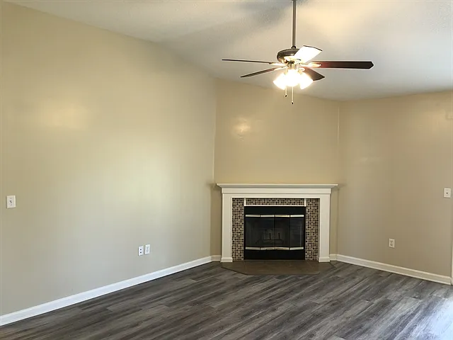 3201 Ginny Lake Dr — Photo 7
