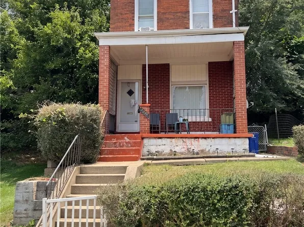 7031 Chaucer St, Pittsburgh, PA 15208