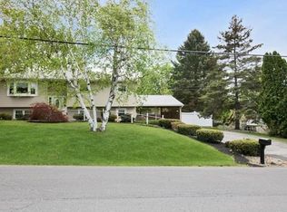 26 Windmill Rd, Poughkeepsie, NY 12601