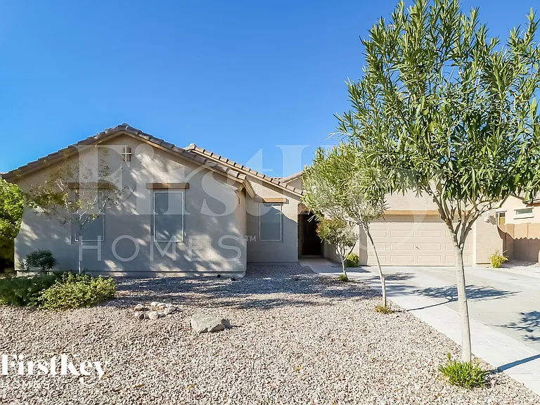 1842 S 222nd Ln — Photo 1