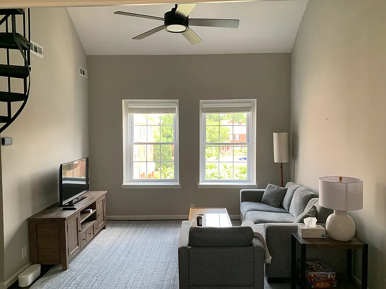 2928 S Buchanan St #C2 — Photo 11