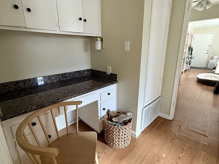 2210 T St — Photo 5