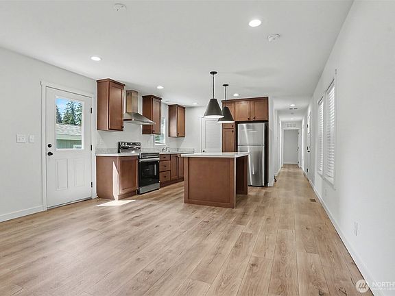 5th image of 28454 168th Avenue SE #23