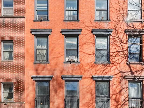 347 E 19th St, New York, NY 10003