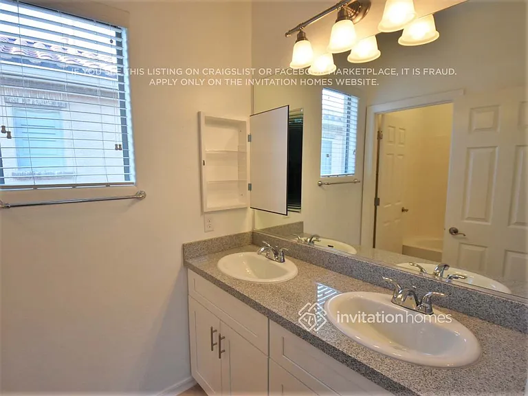 15050 N 145th Ln — Photo 20