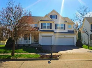 1102 Carnoustie Cir, Grove City, OH 43123