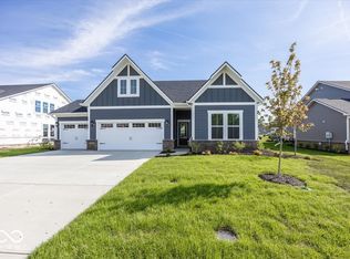 6638 Vintners Park Blvd, McCordsville, IN 46055