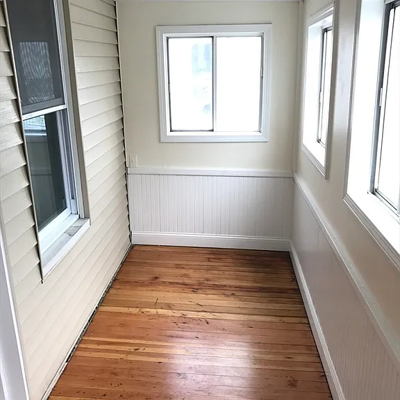 12 Henry St #2 — Photo 14