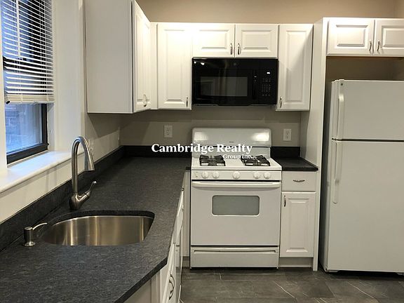 2nd image of 9 Upland Rd #6T