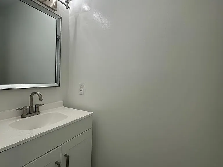 320 Myrtlewood Cir — Photo 9