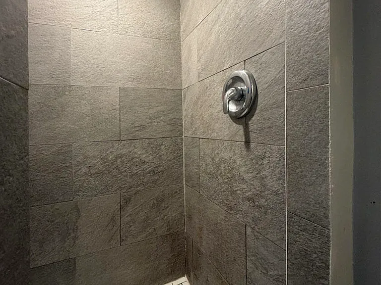 248 Rose Ave #1 — Photo 23
