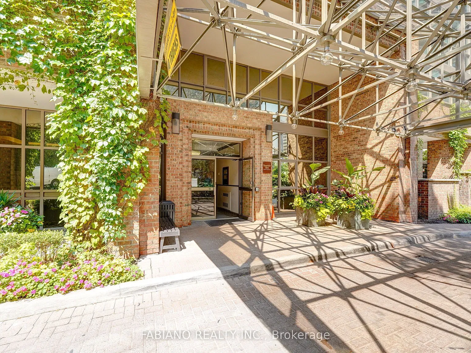 Rosedale Glen — Photo 2