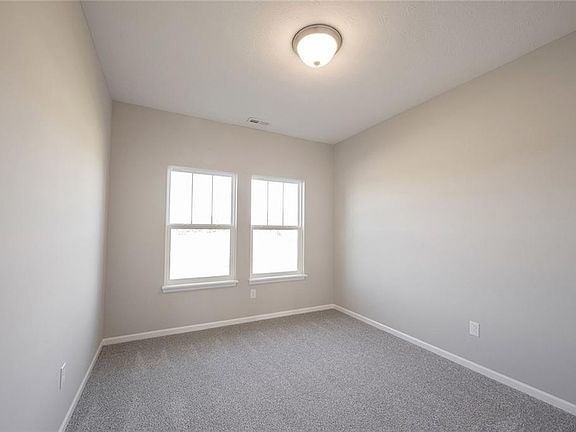 3rd image of 15764 Wescott Dr