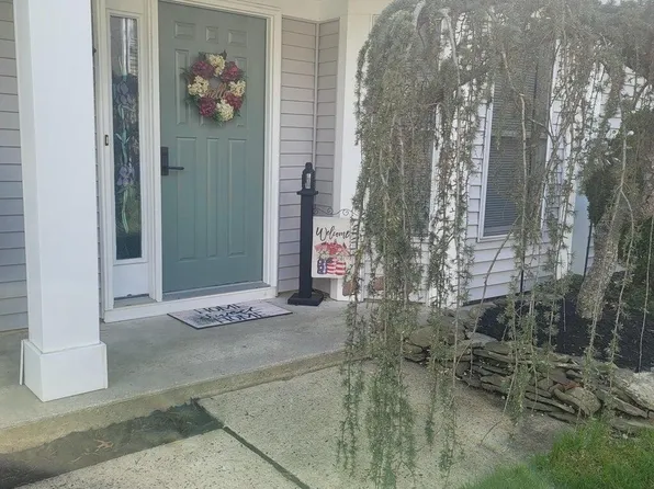 2335 Kira Court, Toms River, NJ 08755