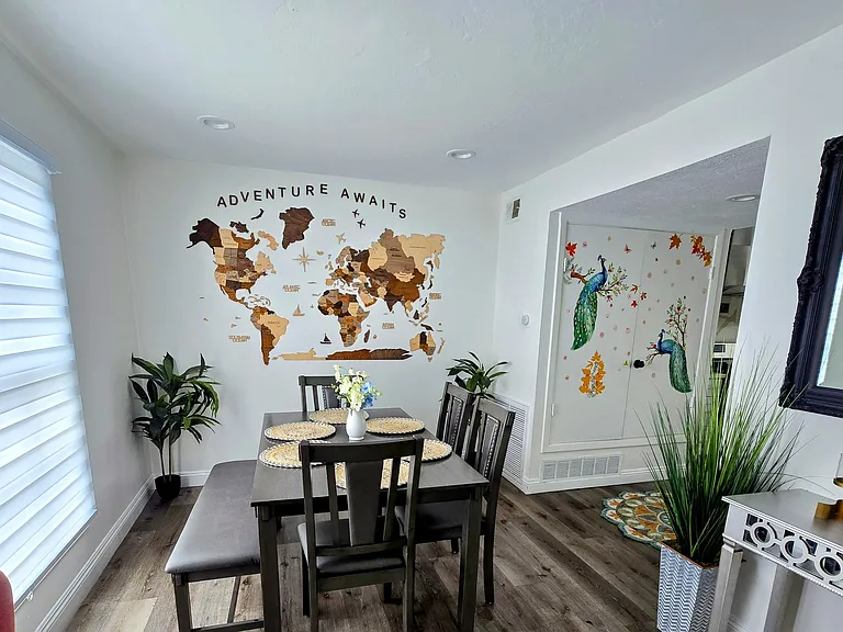 2548 E Wilson Ave — Photo 93