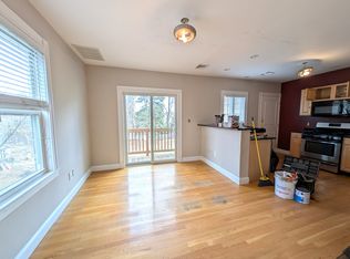 103 Cushing St APT 2, Cambridge, MA 02138