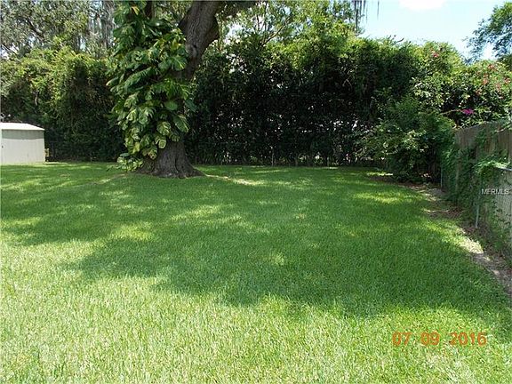 3rd image of 1108 Cypress St