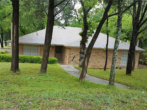 4th image of 239 Softwood Dr