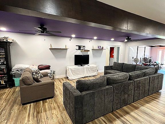 3rd image of 629 Santa Monica Pl