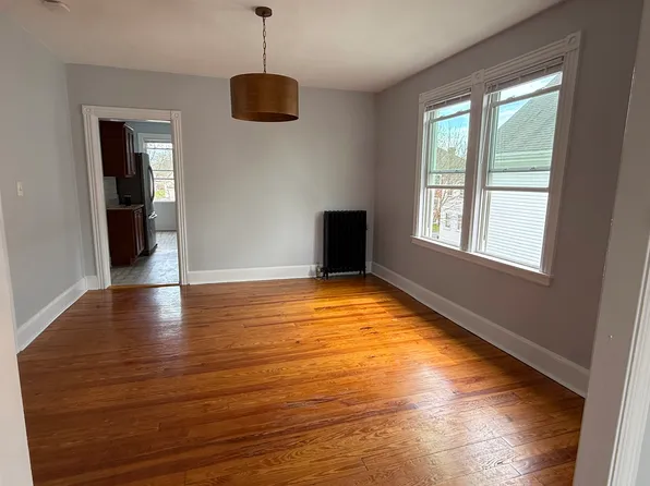 35 Westminster Ave, Portland, ME 04103