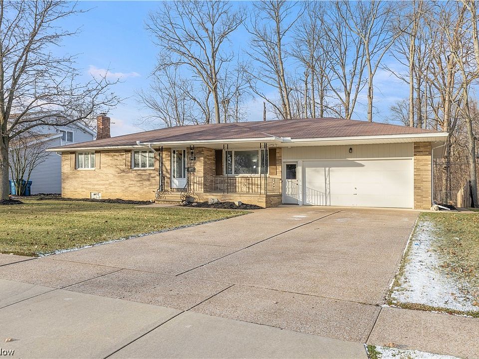 1st image of 1716 Emerald Dr