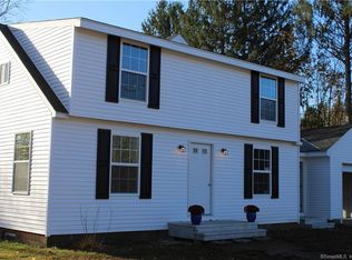 391 Tarbox Rd, Plainfield, CT 06374