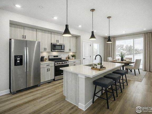7th image of this home