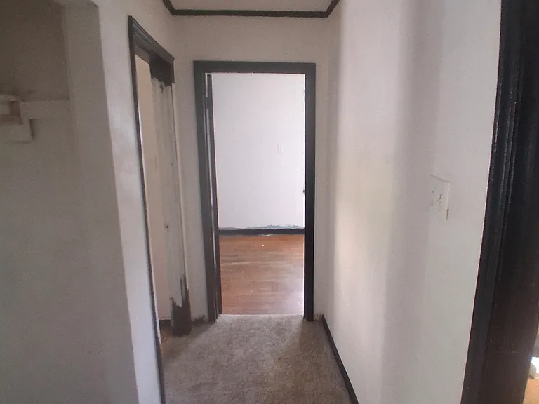 11 B Ln — Photo 13