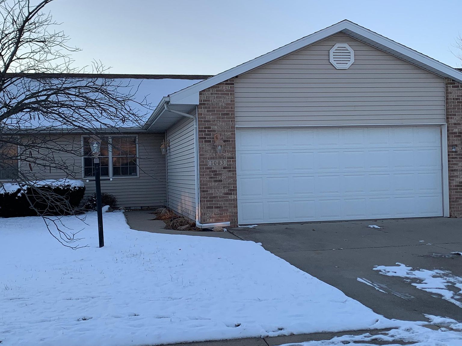 1003 Waters Edge Rd, Champaign, IL 61822 Zillow