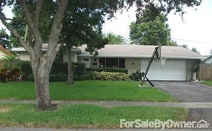 1st image of 5006 SW 89th Ave