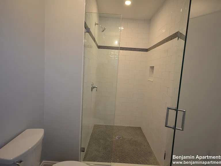21 Shepard St #7 — Photo 11