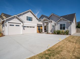 877 S Lamplight Ln, East Wenatchee, WA 98802