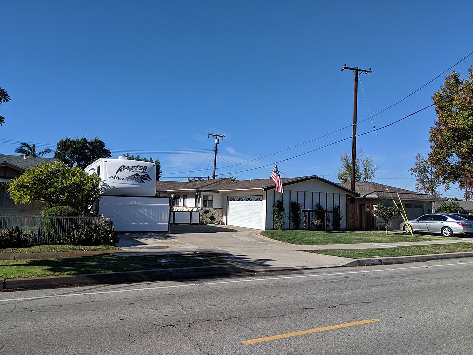 2nd image of 1200 N Handy St