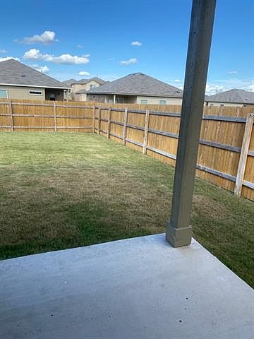 2nd image of 18423 Stevie Ray Dr