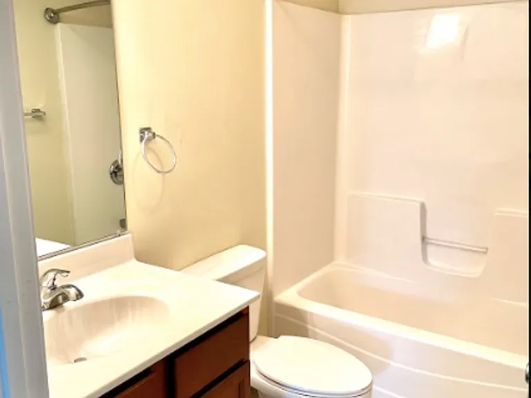 1300 S Walnut St #1 — Photo 13