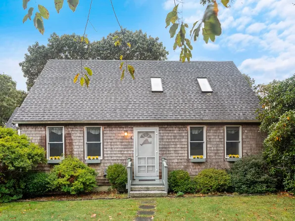 6 Gerts Way, Edgartown, MA 02539