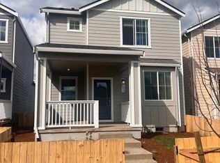 1311 Parkside Ave, Woodburn, OR