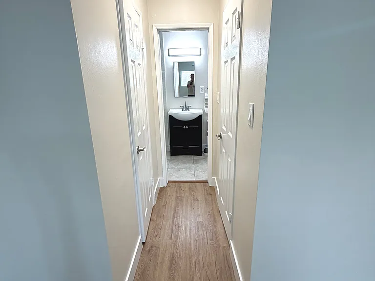 2121 Placentia Ave #G — Photo 14