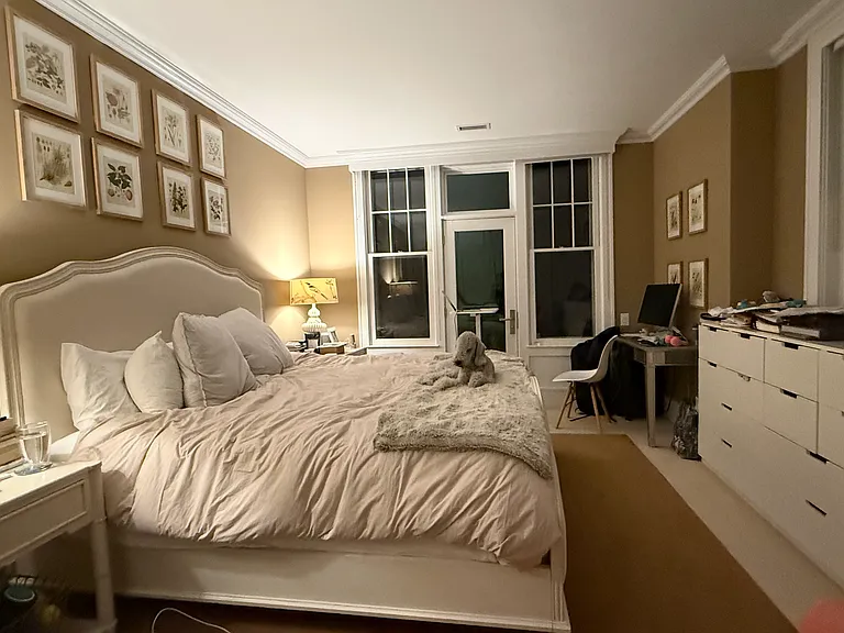 323 Pine St #1F — Photo 8