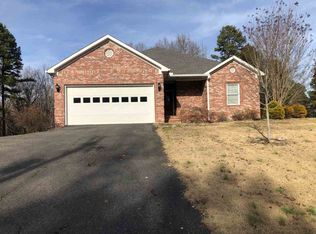 1070 Pleasant Springs Rd, Henderson, TN 38340