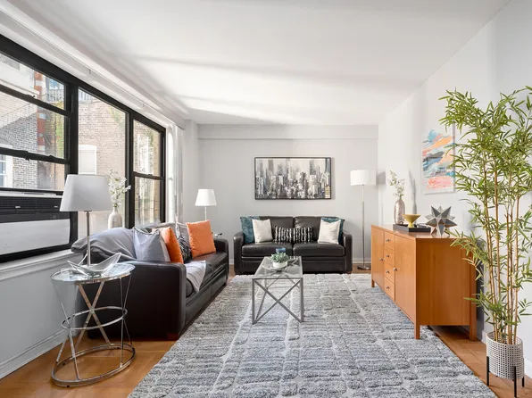 49 West 12th Street image 1 of 11