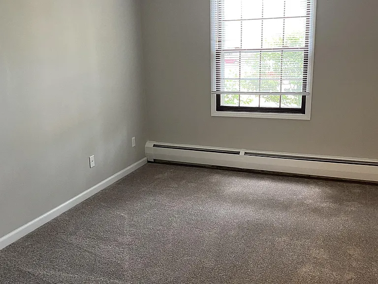 814 Old Settlers Trl — Photo 8