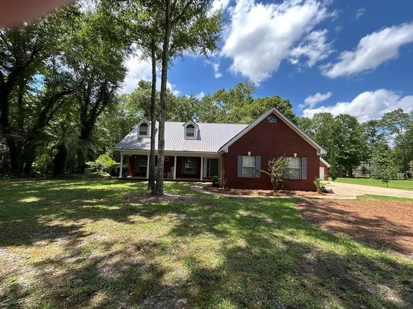 123 Waterford Way, Ashford, AL 36312