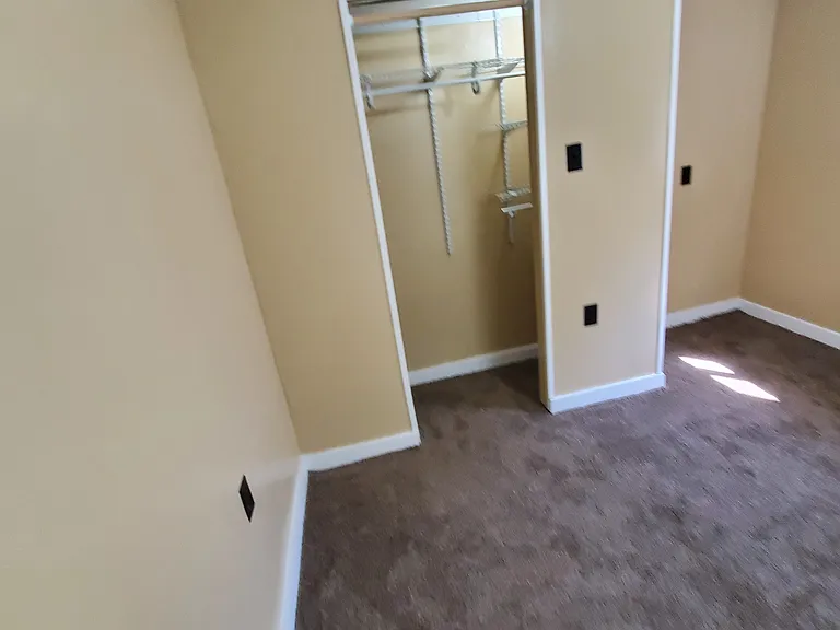 107 Chandler Ave #MANUFACTUR — Photo 52
