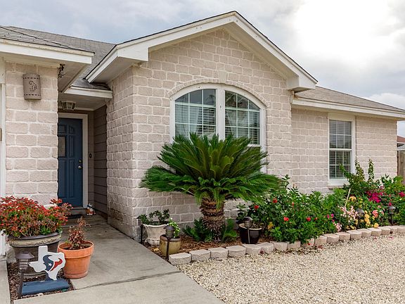 5th image of 13806 Sea Horse Ave