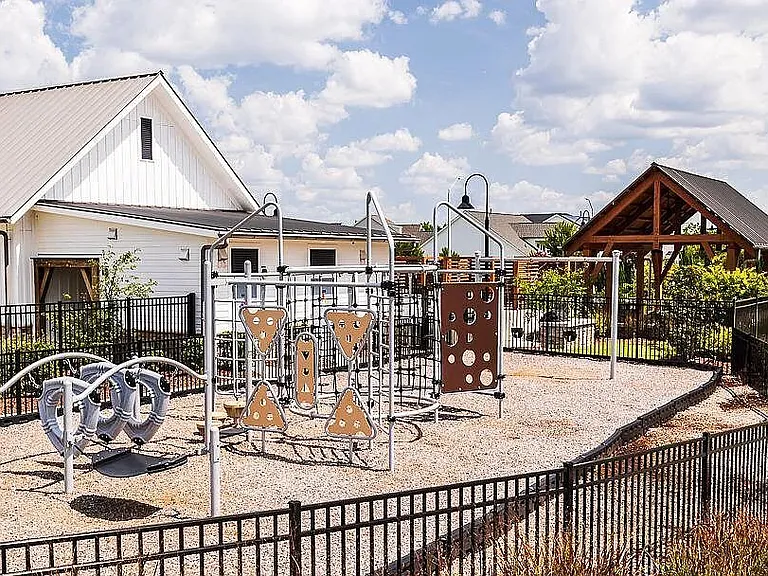 113 Gabbro Pl — Photo 11