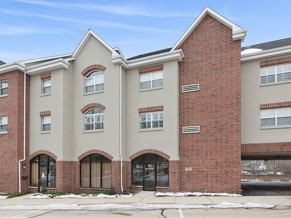 1st image of 245 Burlington Ave APT 206