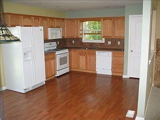 2nd image of 311 Avenue A